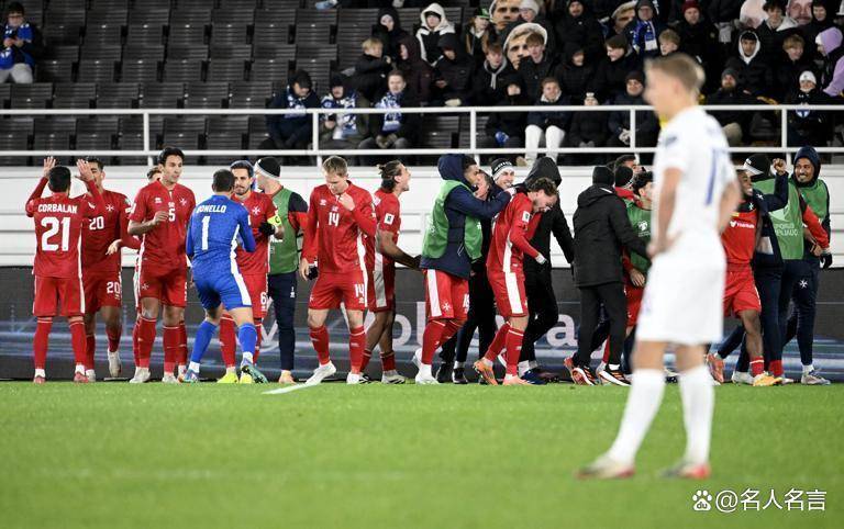 荷兰险胜克罗地亚，楚阿梅尼扛起全队