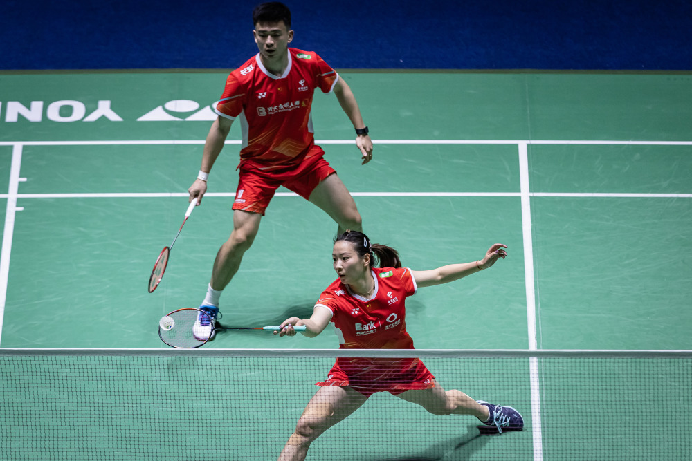 法国队鏖战印度队,郑思维惊艳四座 法国队鏖战印度队,郑思维惊艳四座