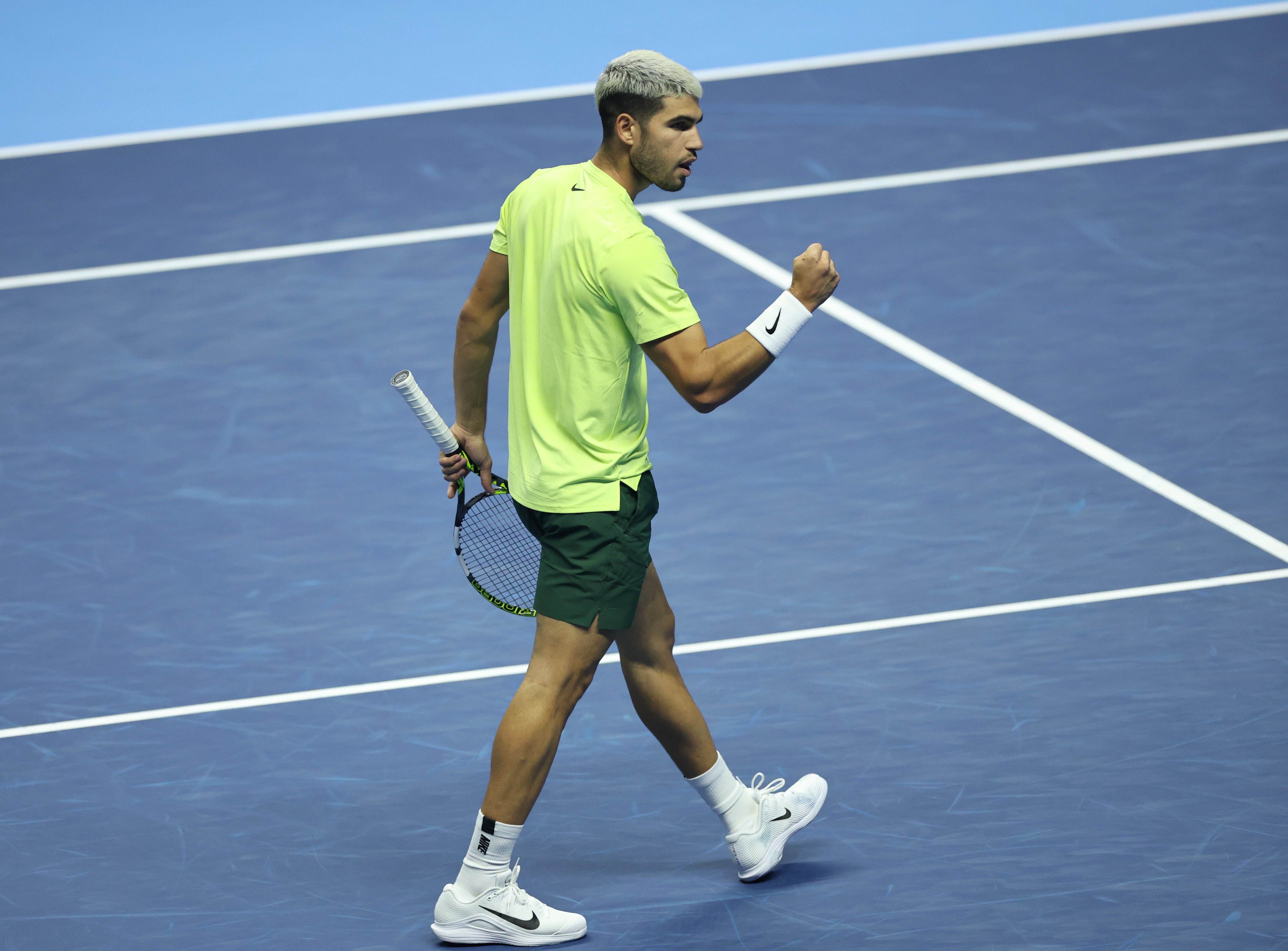 ATP总决赛险胜蒙特卡洛大师赛，阿尔卡拉斯统治全场