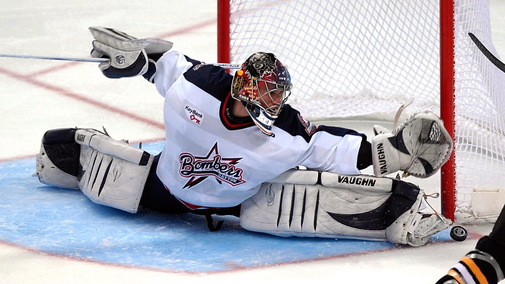 钢铁意志的胜利,奥恰洛夫关键制胜,德国队完胜日本队背后的战术与精神博弈