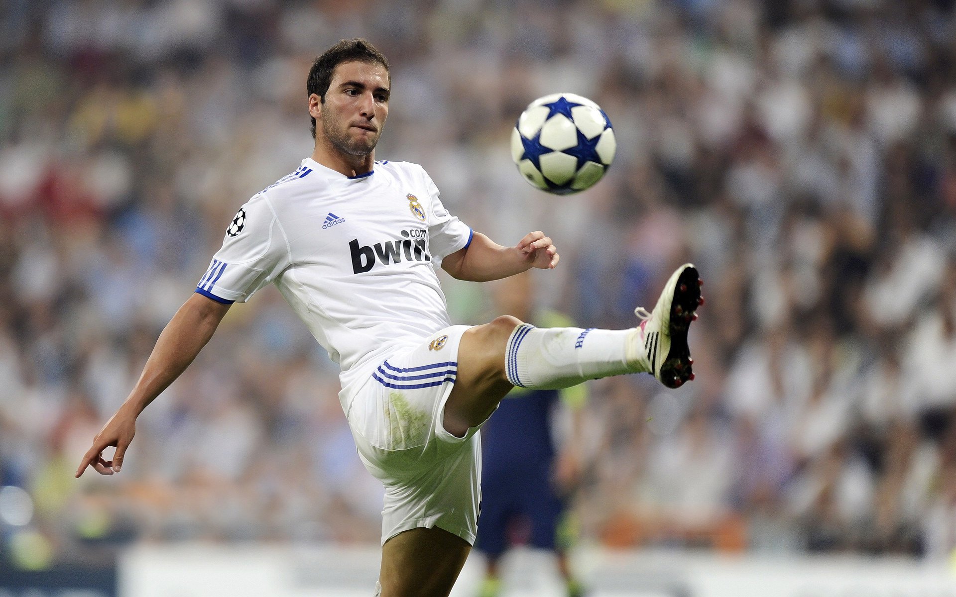 西甲国家德比之夜，班凯罗的自我救赎